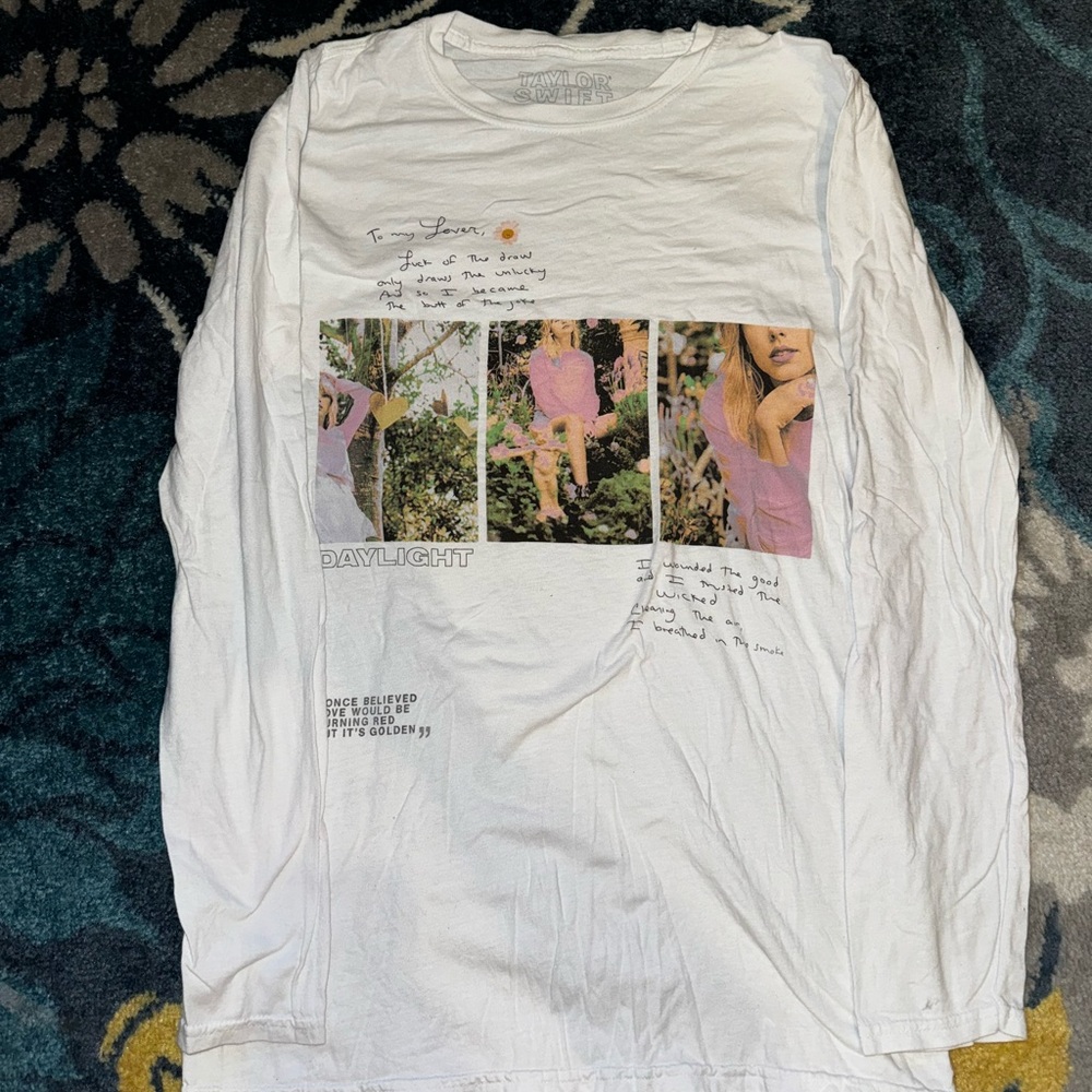 Taylor Swift Daylight long sleeve tee in size M